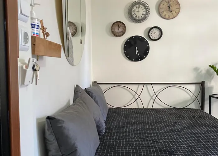 Αθηνα Home